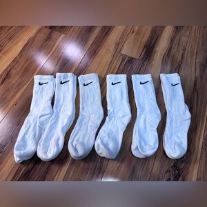 Nike White Athletic Crew Socks